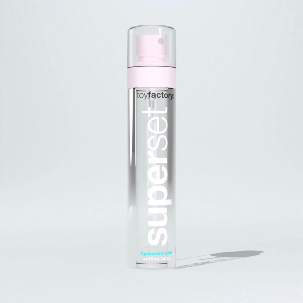toy factory super shot setting spray. $20